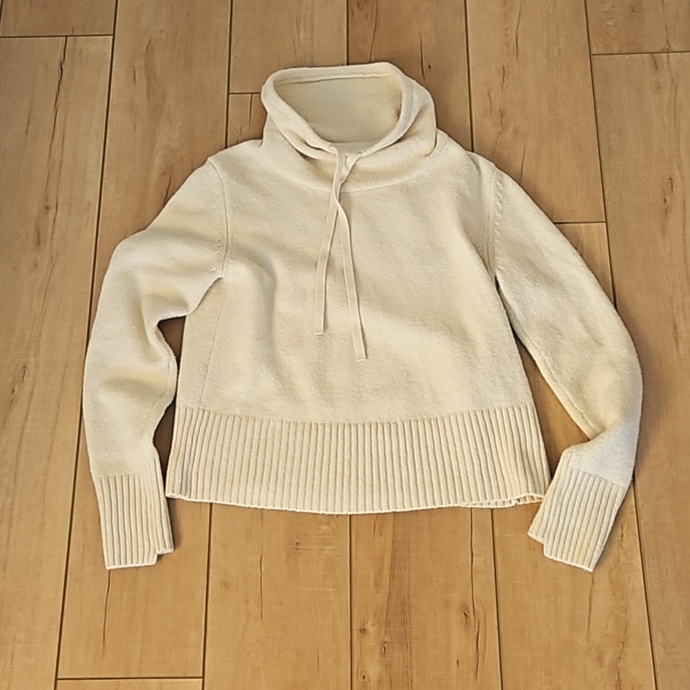 Cabi Sweater
